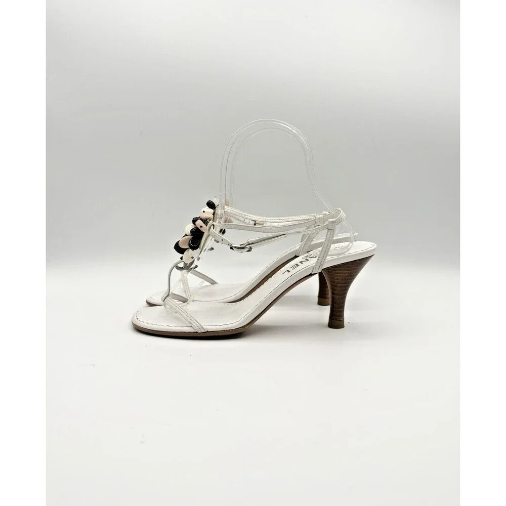 Chanel White Leather T Strap Sandals Beaded Accent CC Logo Vintage Size EU 36.5